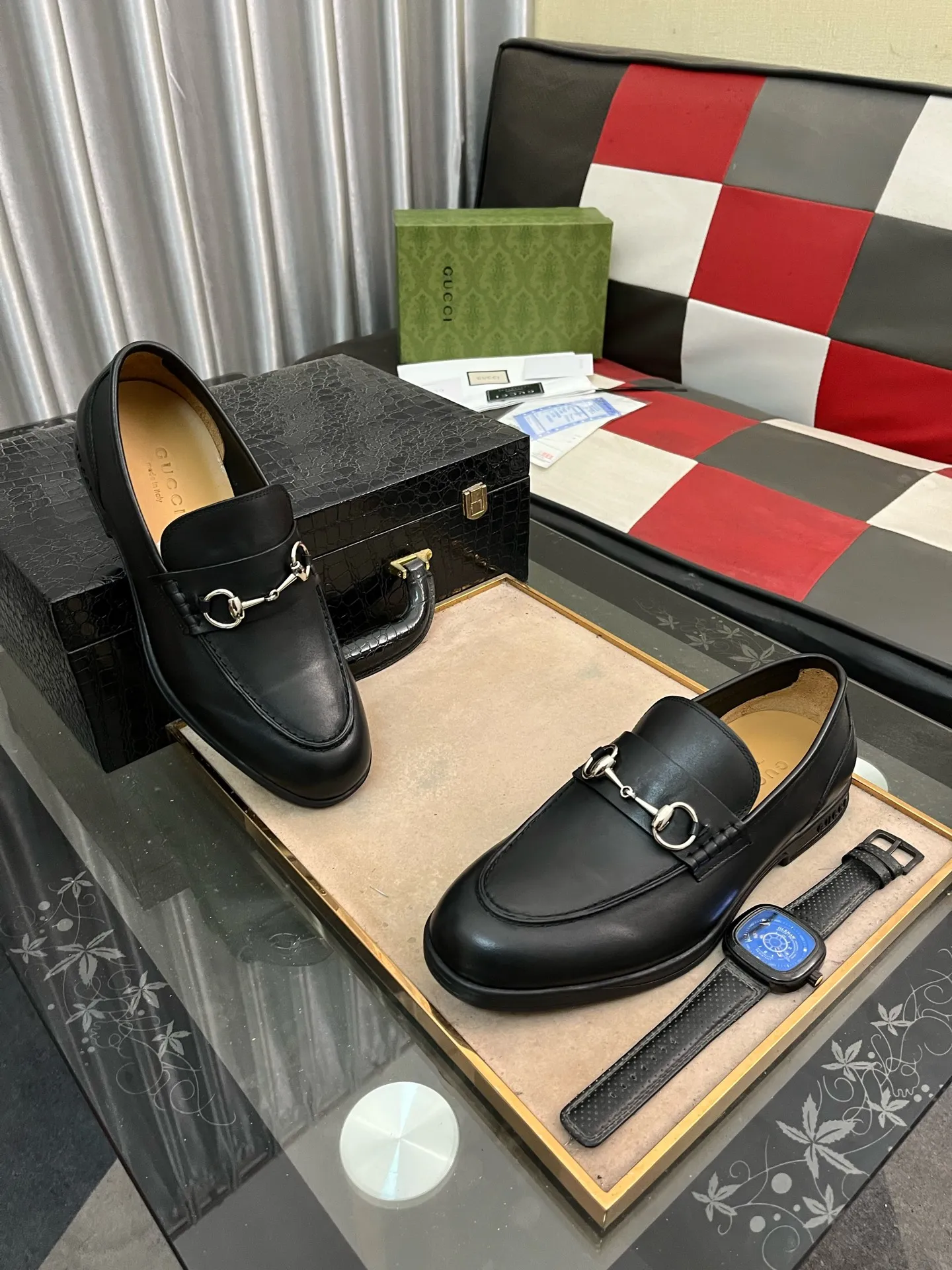 Men's shoes 💰540⌚️⌚️【GUCCi】Original frosted calfskin, water-dyed cowhide lining, original outsole, men's and women's fashion, formal casual leather shoes, slip-on men's and women's shoes series, young fashion, European and American trends, British style, casual matching, comfortable feet, standard code: men's size 38-443️⃣Colors available